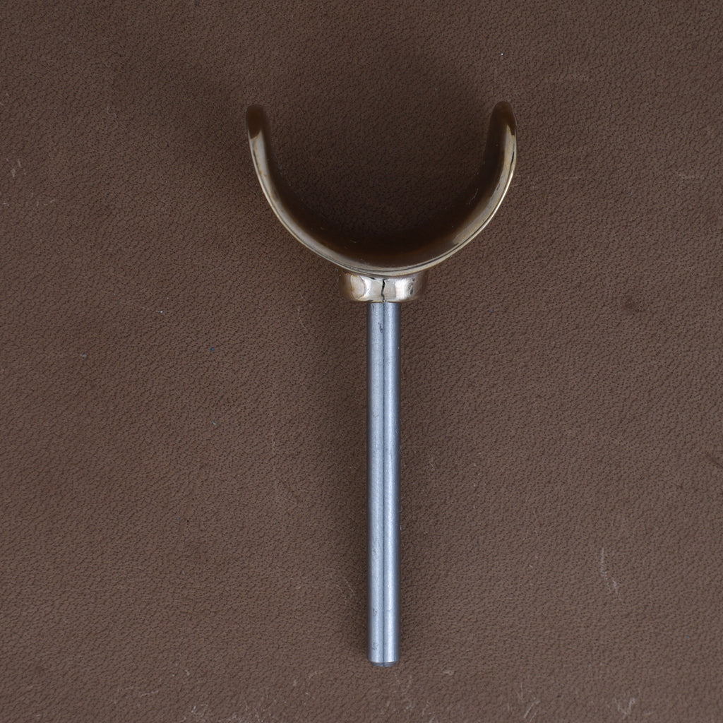 Swivel knife flat traditional yoke close up