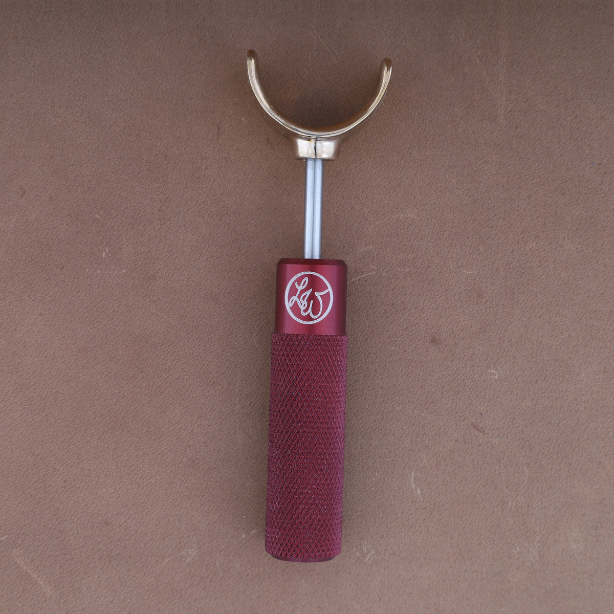 Leather Wranglers SK-3 swivel knife, 1/2 inch barrel, Red, flat traditional yoke