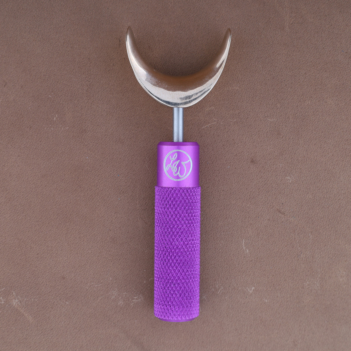 Leather Wranglers SK-3 swivel knife, 1/2 inch barrel, Ultra Violet, saddle rounded yoke
