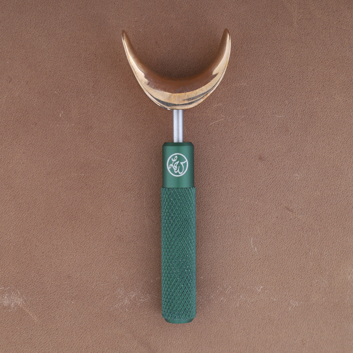 Leather Wranglers SK-3 swivel knife, 3/8 inch barrel, Green, saddle rounded yoke